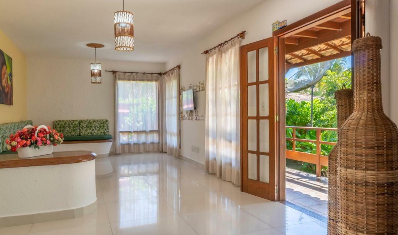Seven-Bedroom House,831031763:JPEG